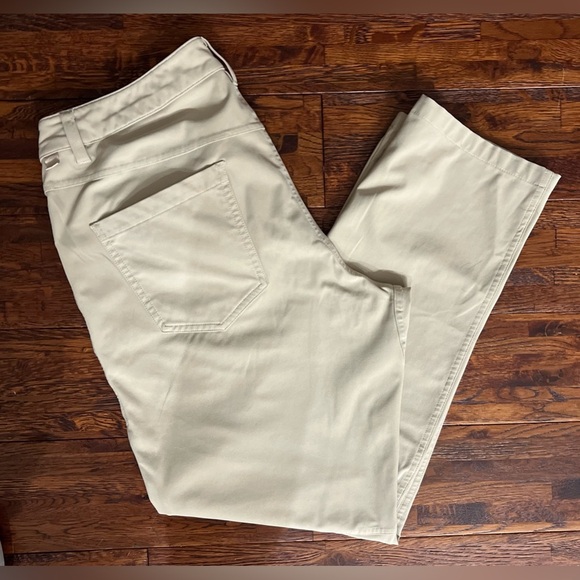 LULULEMON ABC Classic Pant in Silverstone Size 32W and 30L - Picture 14 of 14